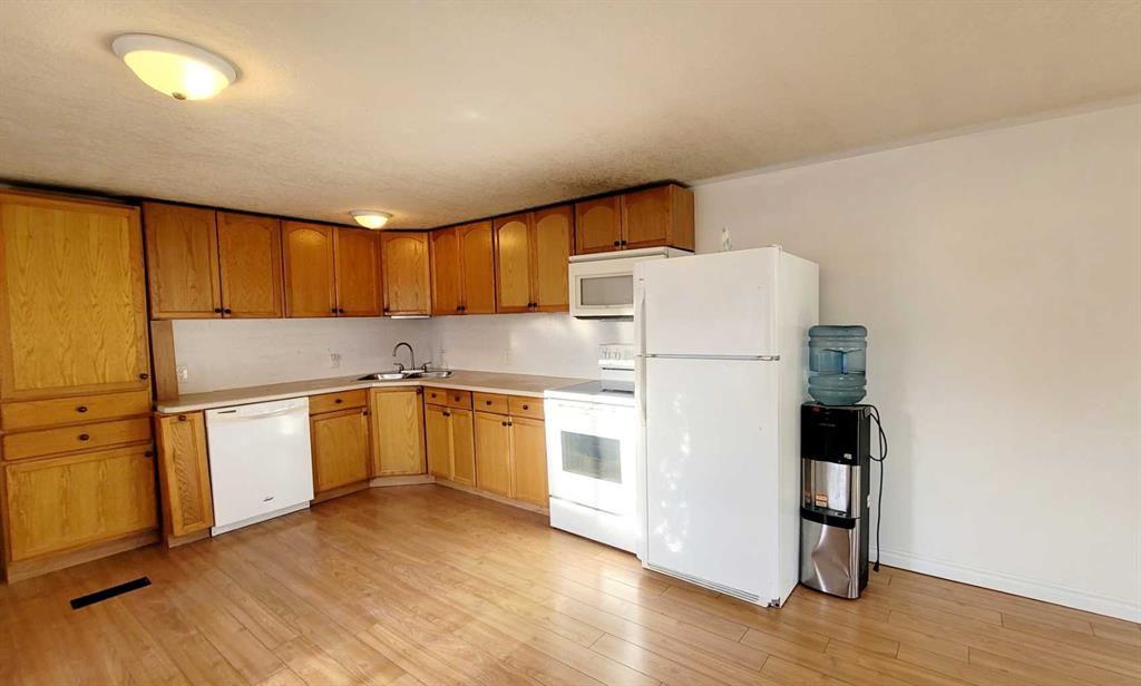 Picture for 104, 6834 59 Avenue 