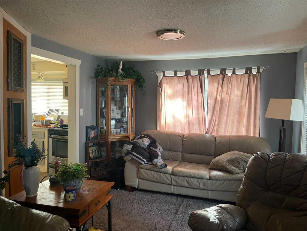 Picture for 3629 51 Avenue 