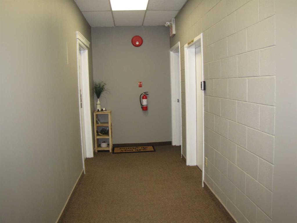 Picture for B, 4924 48 Avenue 