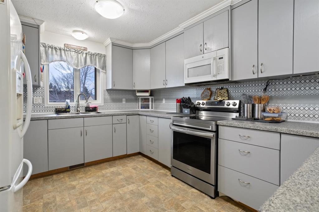 Picture for 7601 41 Avenue 