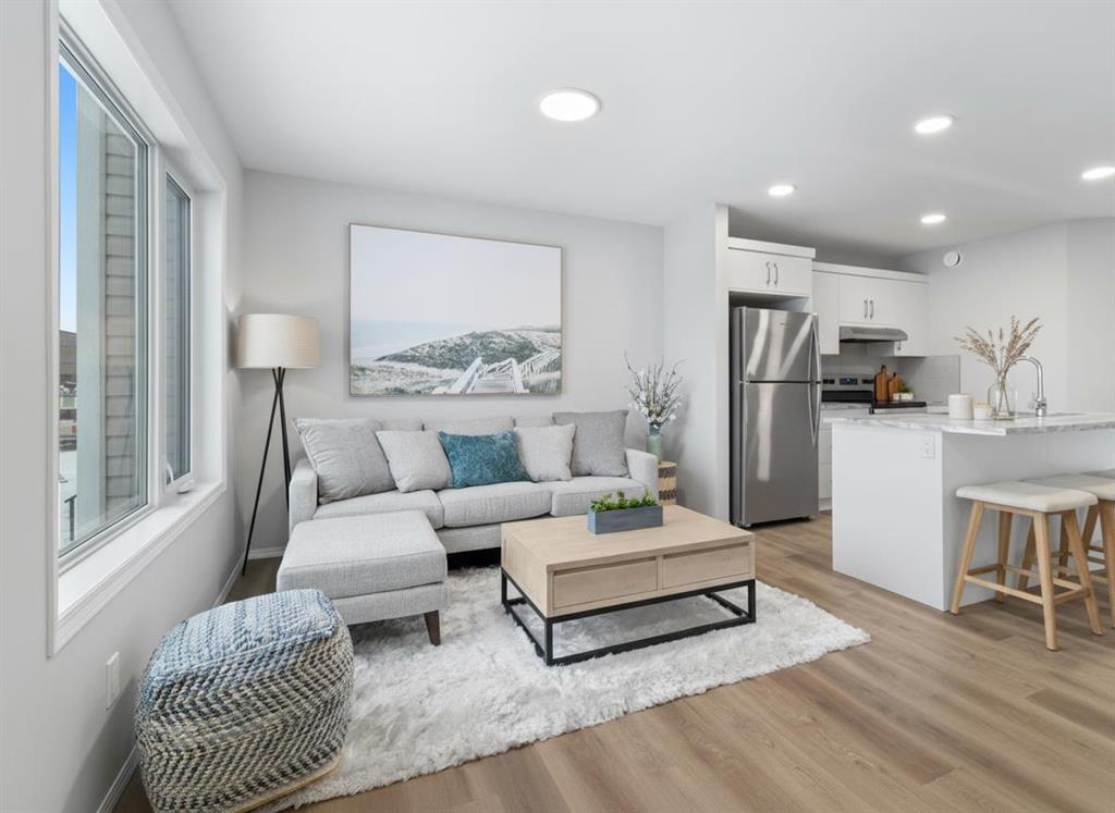 Picture for 37 Louis Drive 