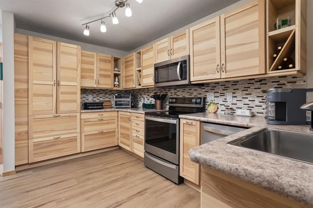 Picture for 5309 58 StreetClose 