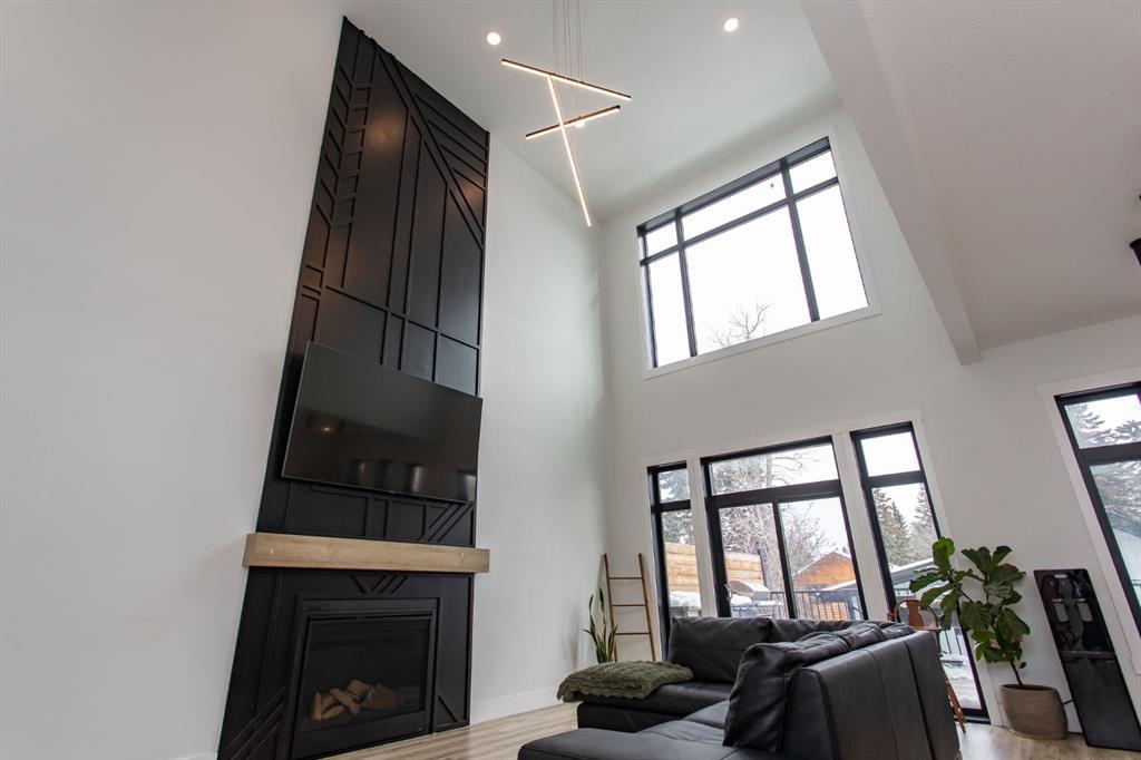 Picture for 5007 35 Street 