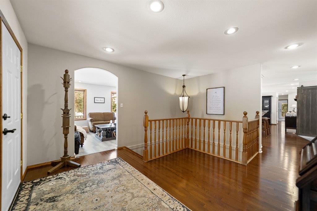 Picture for 45217 Range Road 202  