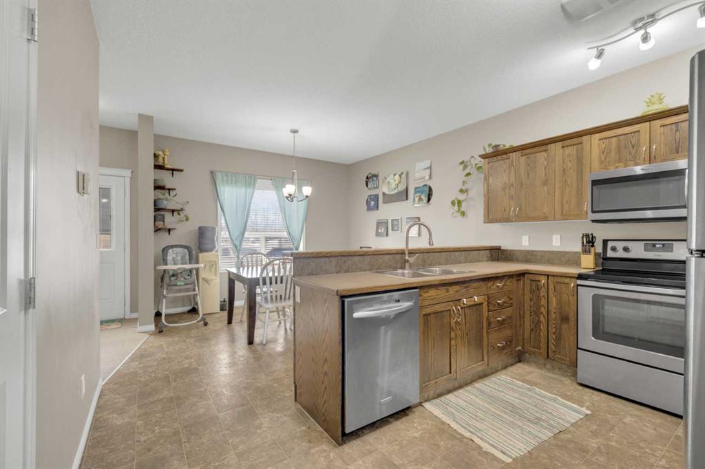 Picture for 110, 50 Lucky Place 