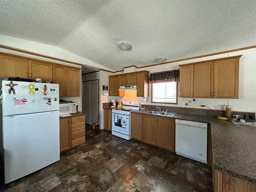 Picture for 53, 6205 54 Street 