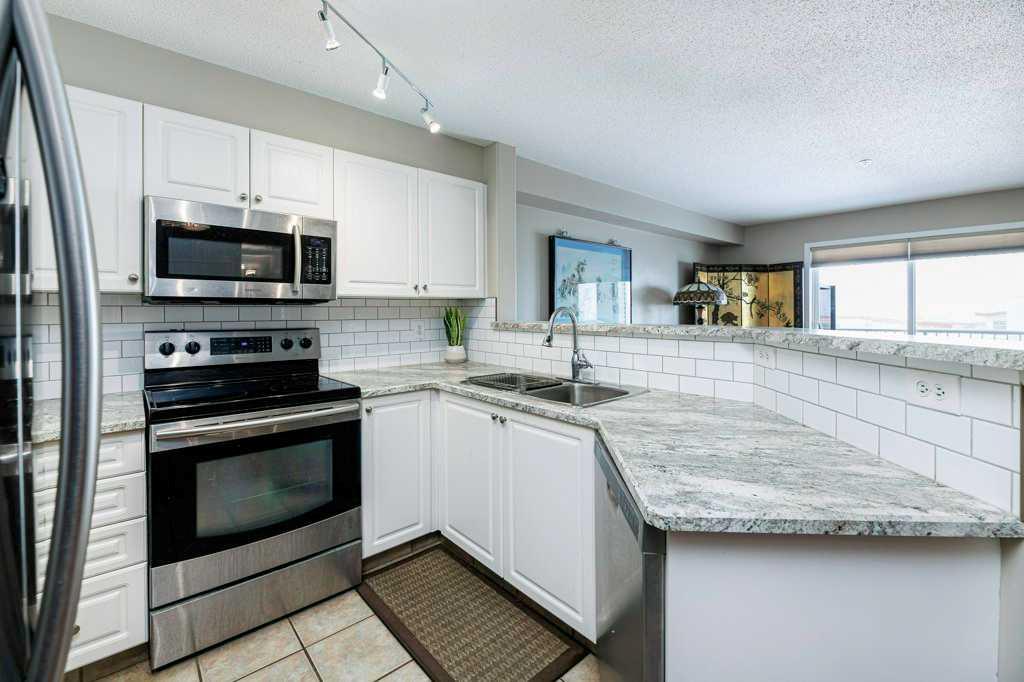 Picture for 319, 60 Lawford Avenue 