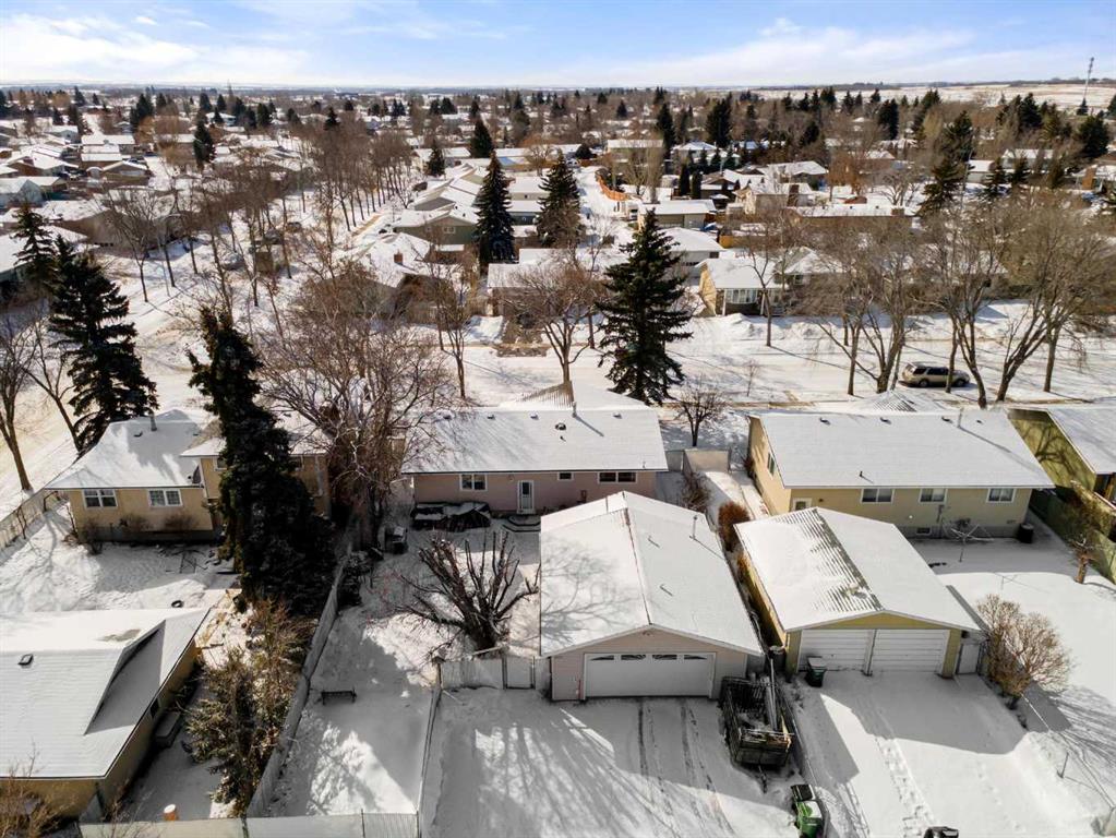 Picture for 6304 39 Avenue 