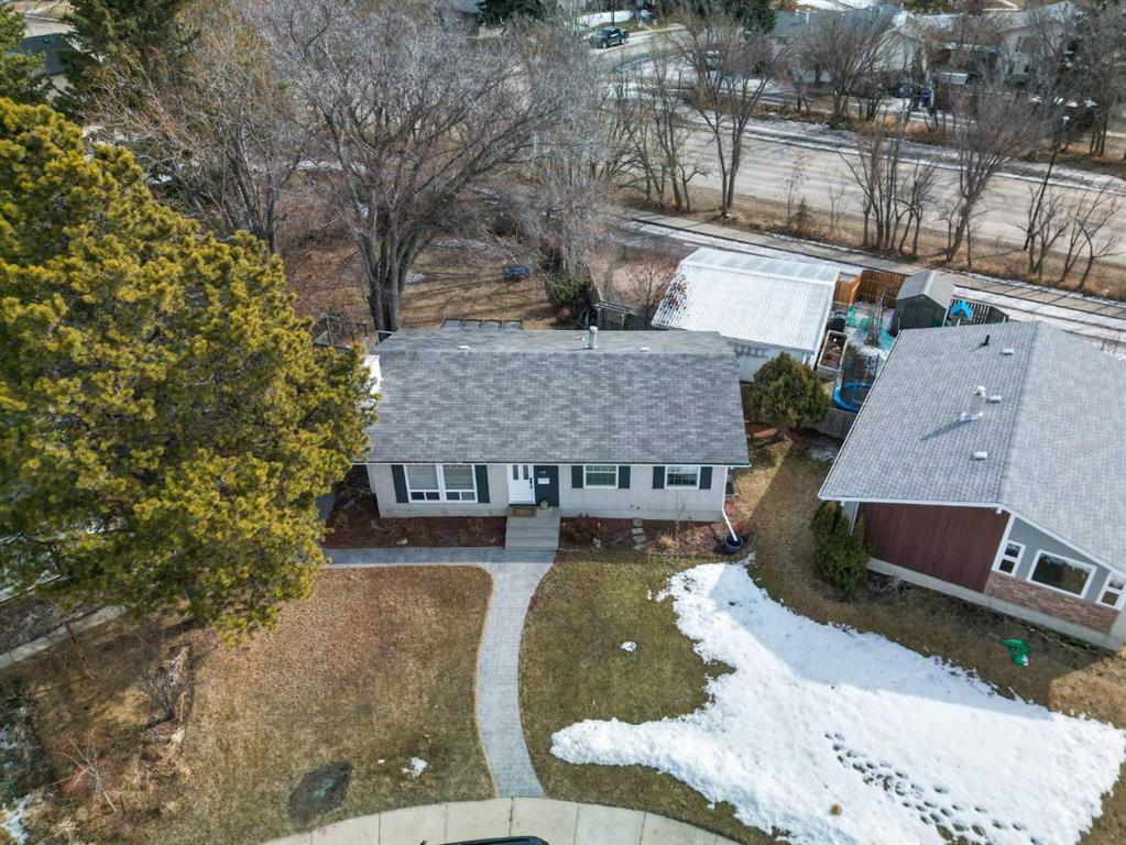 Picture for 13 Ockley Close 