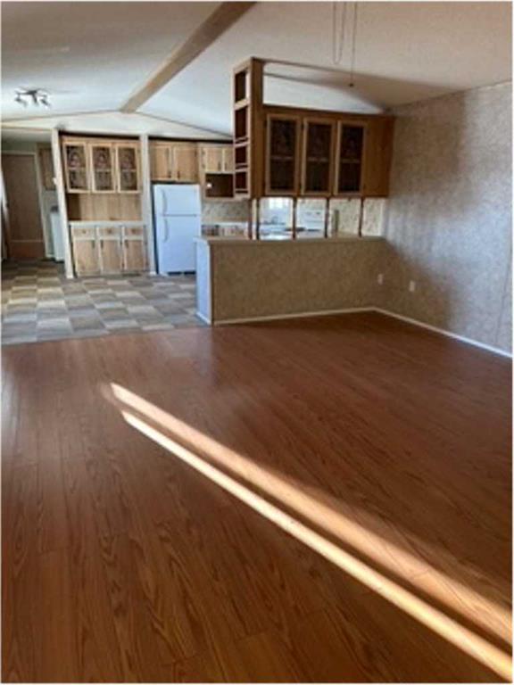 Picture for 2, 52 Anderson Avenue 