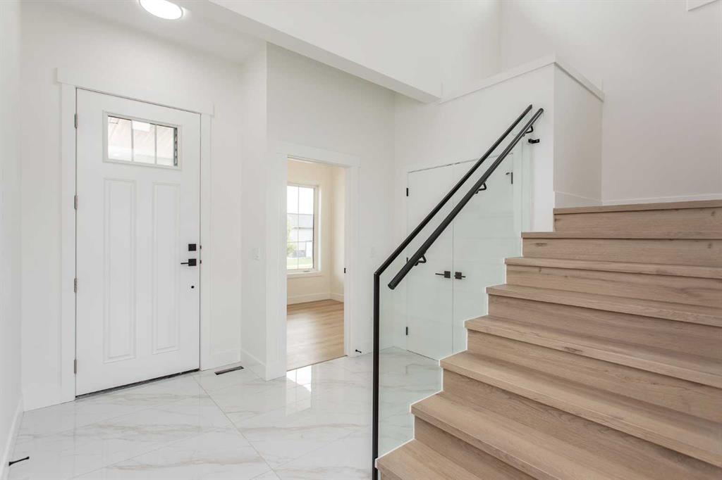 Picture for 17 Thatcher Avenue 