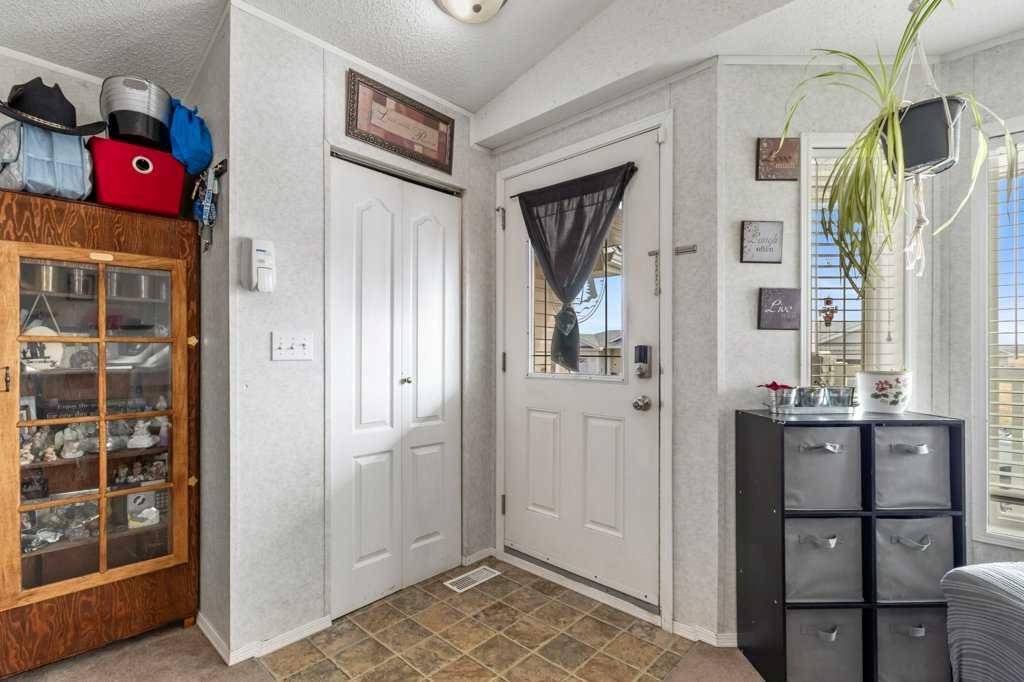 Picture for 6 Baywood Place 