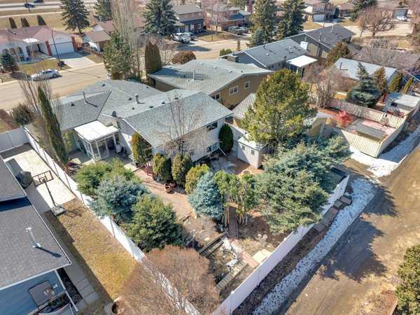 Picture for 231 Barrett Drive 