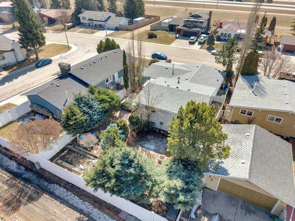 Picture for 231 Barrett Drive 