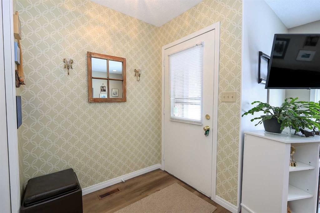 Picture for 4605 44 Street 