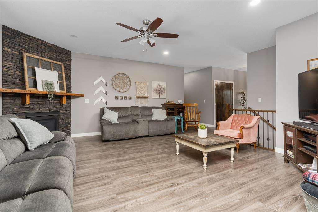 Picture for 48324 834 Highway 