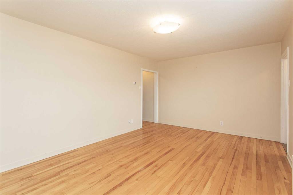 Picture for 5 Poplar Crescent 