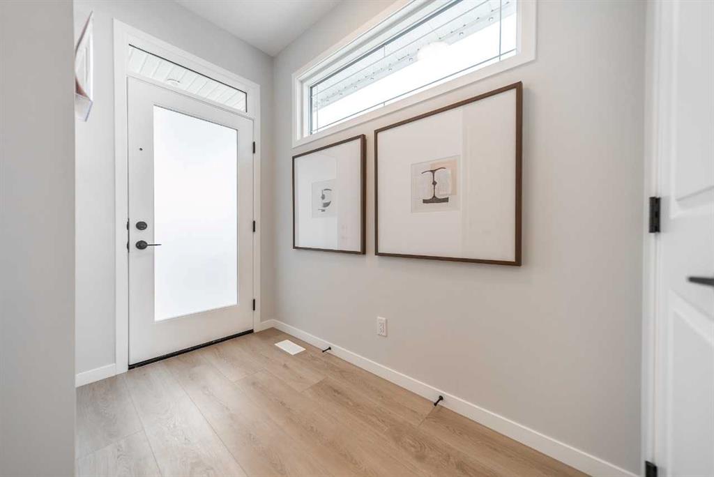 Picture for 54 Creekview Avenue 