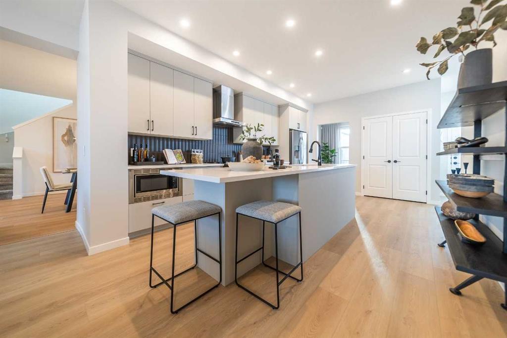 Picture for 54 Creekview Avenue 