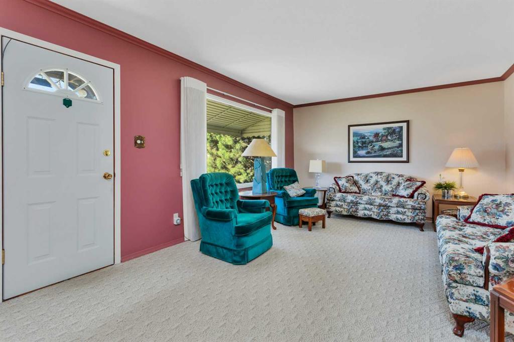 Picture for 5004 55 Avenue  
