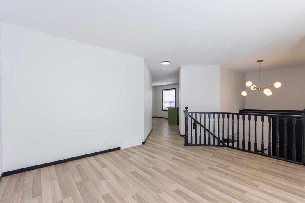 Picture for 16 Johnson Close 