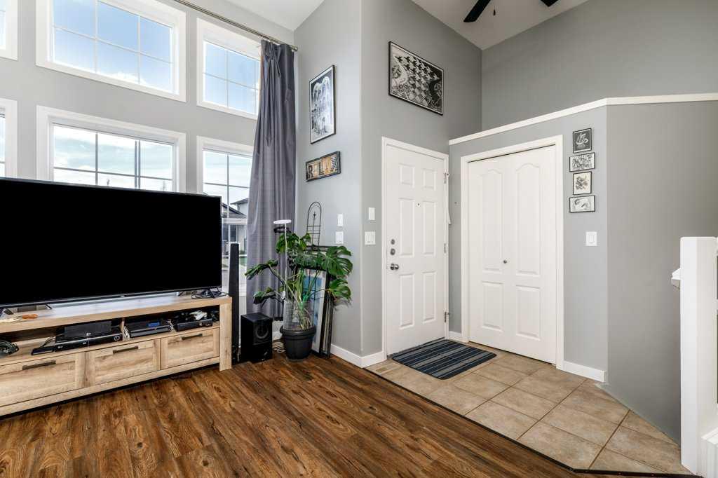 Picture for 19 Ibbotson Close 