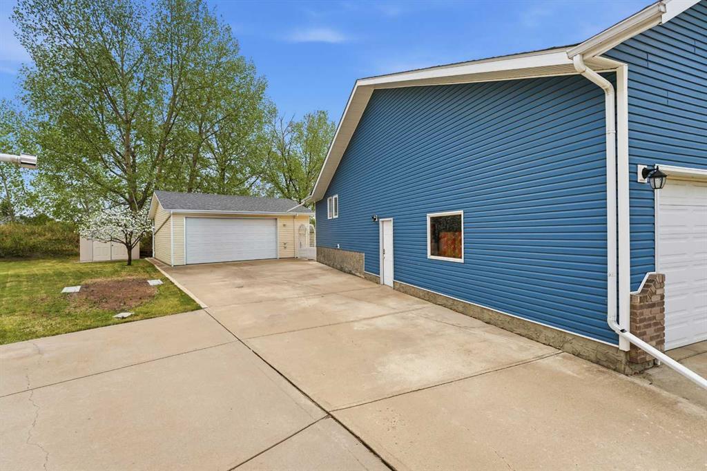 Picture for 18 Osmond Close 
