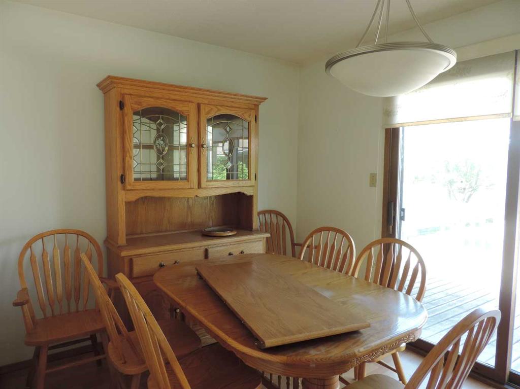 Picture for 5042 51 Avenue 