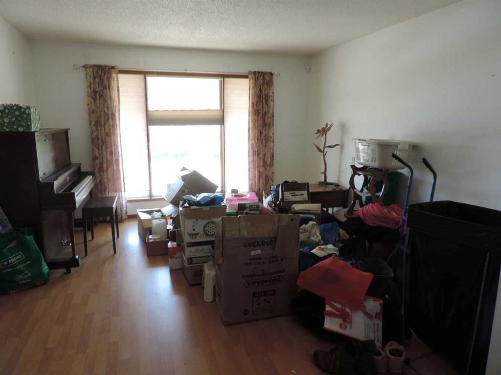 Picture for 5042 51 Avenue 