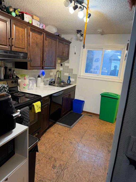 Picture for 46 Greenham Drive 