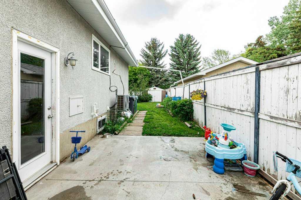 Picture for 22 McIntosh Avenue 