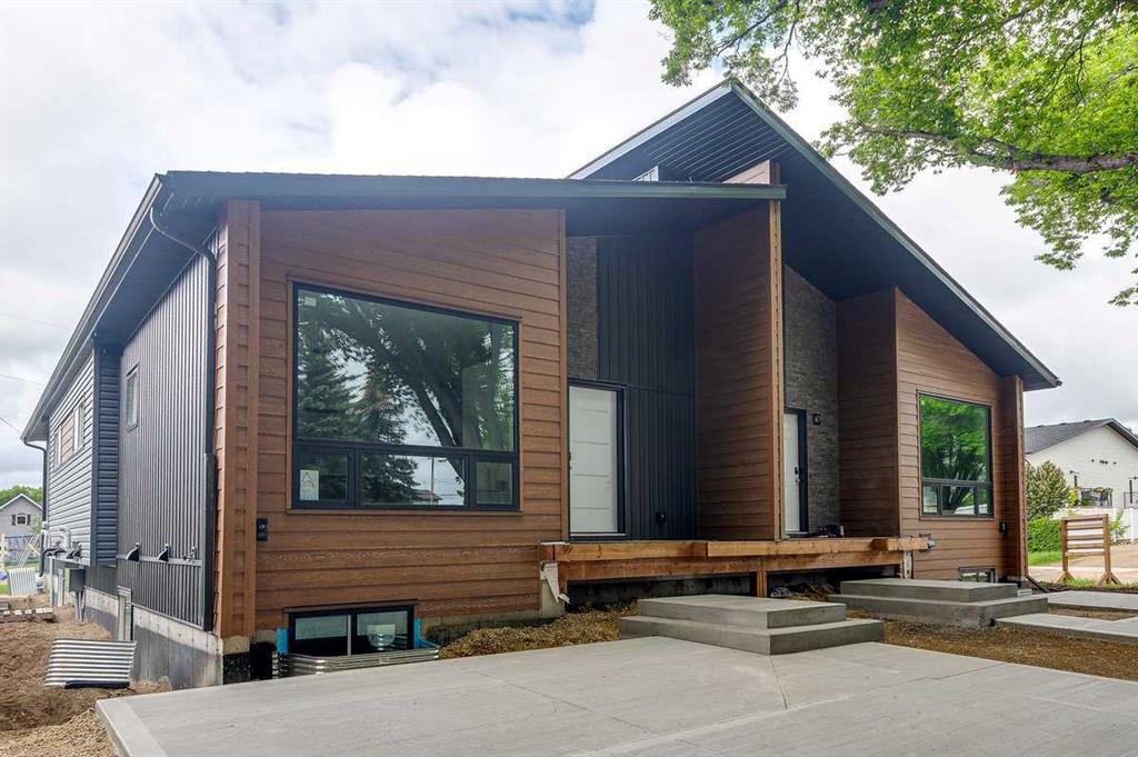 Picture for 1, 5537 51 Avenue 