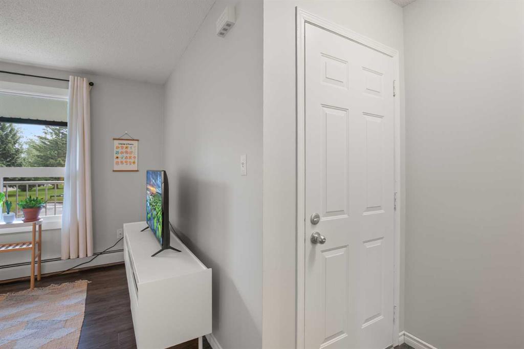 Picture for 25, 11 Stanton Street 