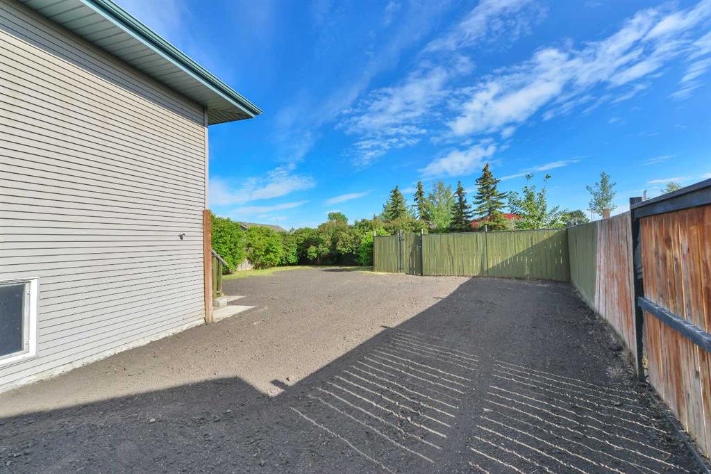 Picture for 132 Kirkland Close 