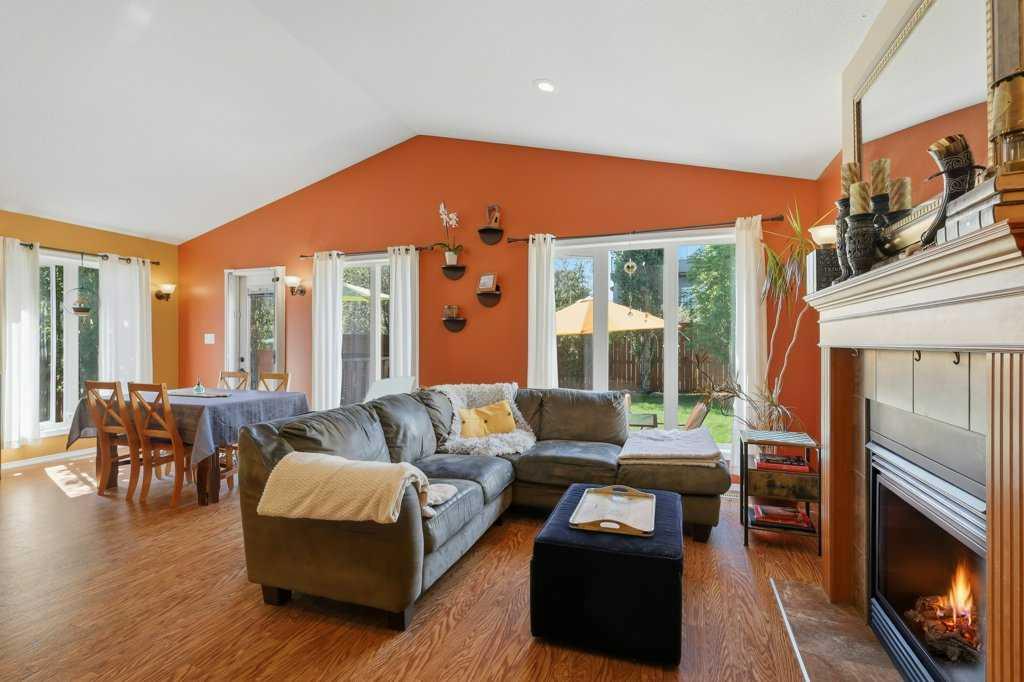 Picture for 23 Lakeland Road 