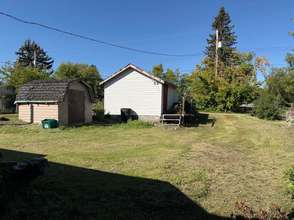 Picture for 4828 51 Street 