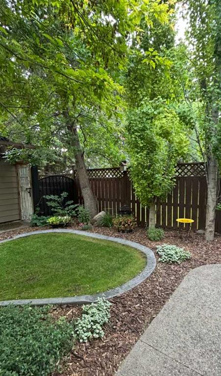 Picture for 3520 44A Avenue  https://www.cirrealty.ca/reb/cara/2/A2266012_39.jpg