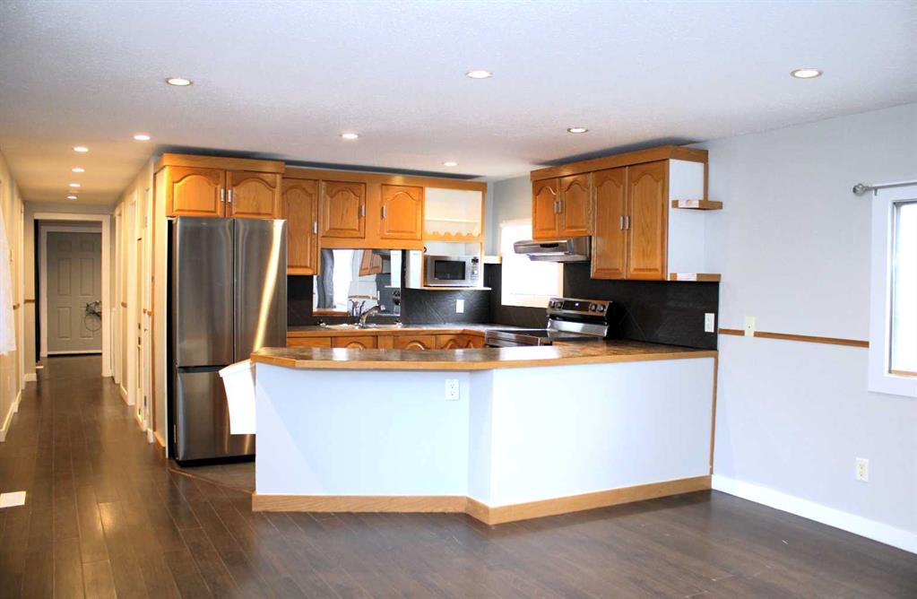 Picture for 23, 111 6 Street  SE https://www.cirrealty.ca/reb/cara/2/A2266032_16.jpg