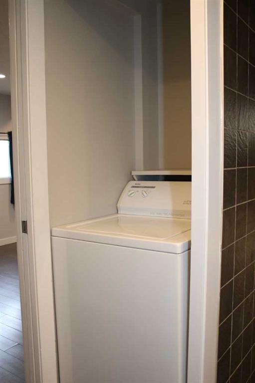 Picture for 23, 111 6 Street  SE https://www.cirrealty.ca/reb/cara/2/A2266032_30.jpg