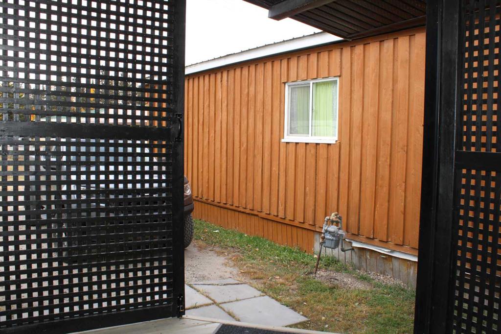 Picture for 23, 111 6 Street  SE https://www.cirrealty.ca/reb/cara/2/A2266032_7.jpg