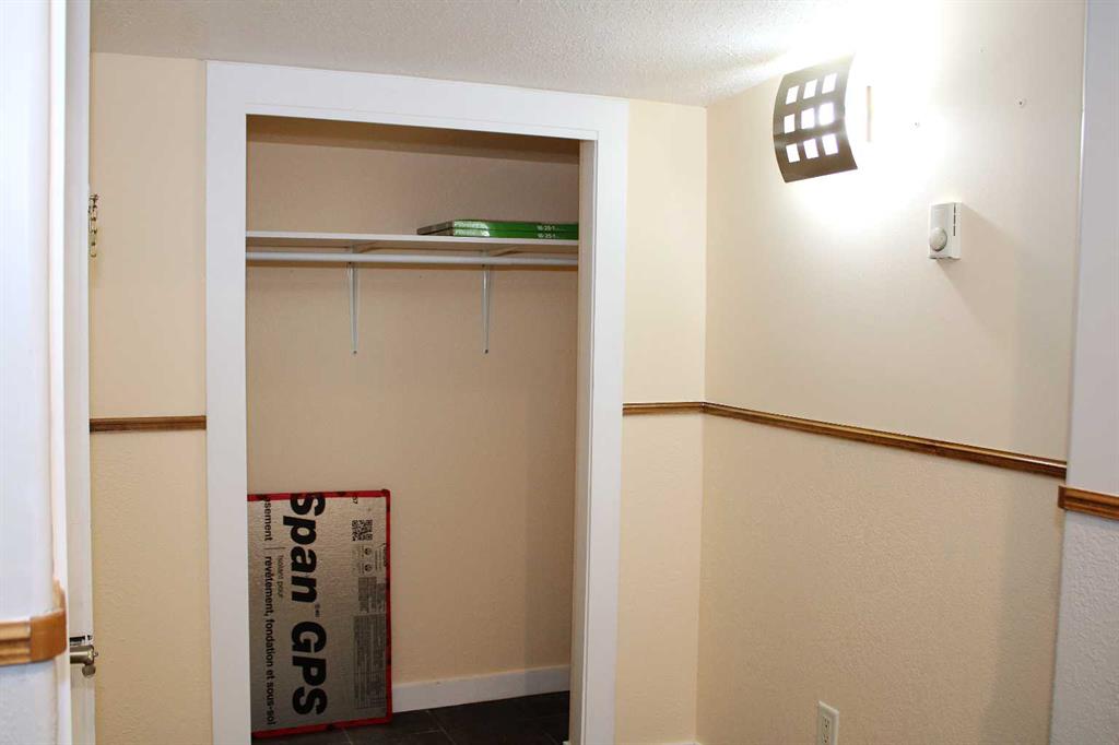 Picture for 23, 111 6 Street  SE https://www.cirrealty.ca/reb/cara/2/A2266032_8.jpg