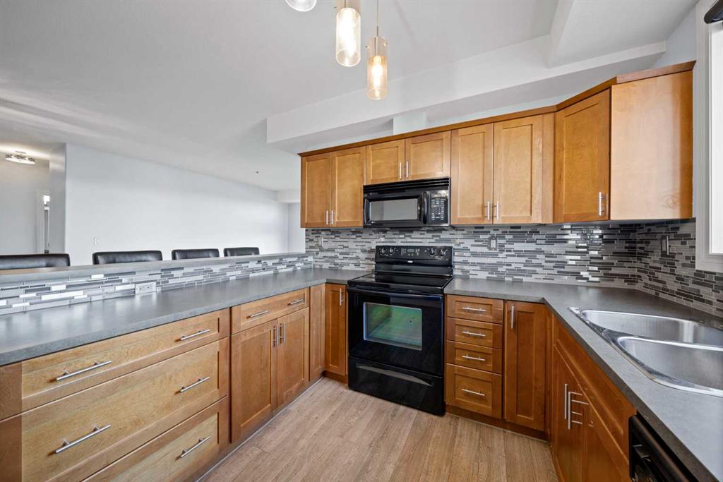 Picture for 301, 69 Ironstone Drive  https://www.cirrealty.ca/reb/cara/2/A2266232_14.jpg