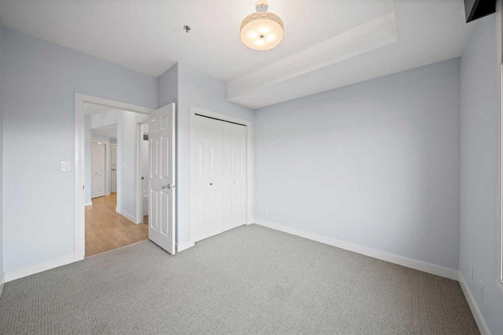 Picture for 301, 69 Ironstone Drive  https://www.cirrealty.ca/reb/cara/2/A2266232_21.jpg