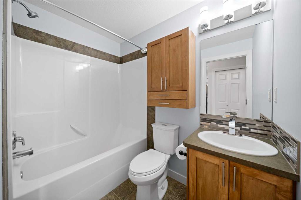 Picture for 301, 69 Ironstone Drive  https://www.cirrealty.ca/reb/cara/2/A2266232_22.jpg