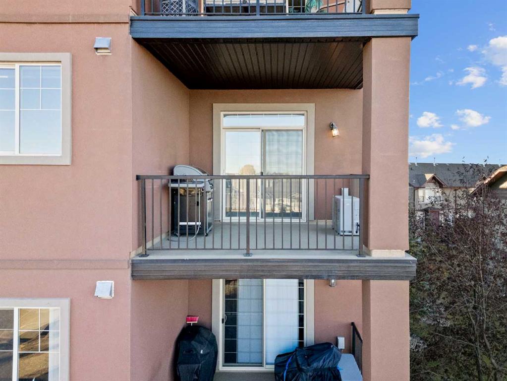Picture for 301, 69 Ironstone Drive  https://www.cirrealty.ca/reb/cara/2/A2266232_26.jpg