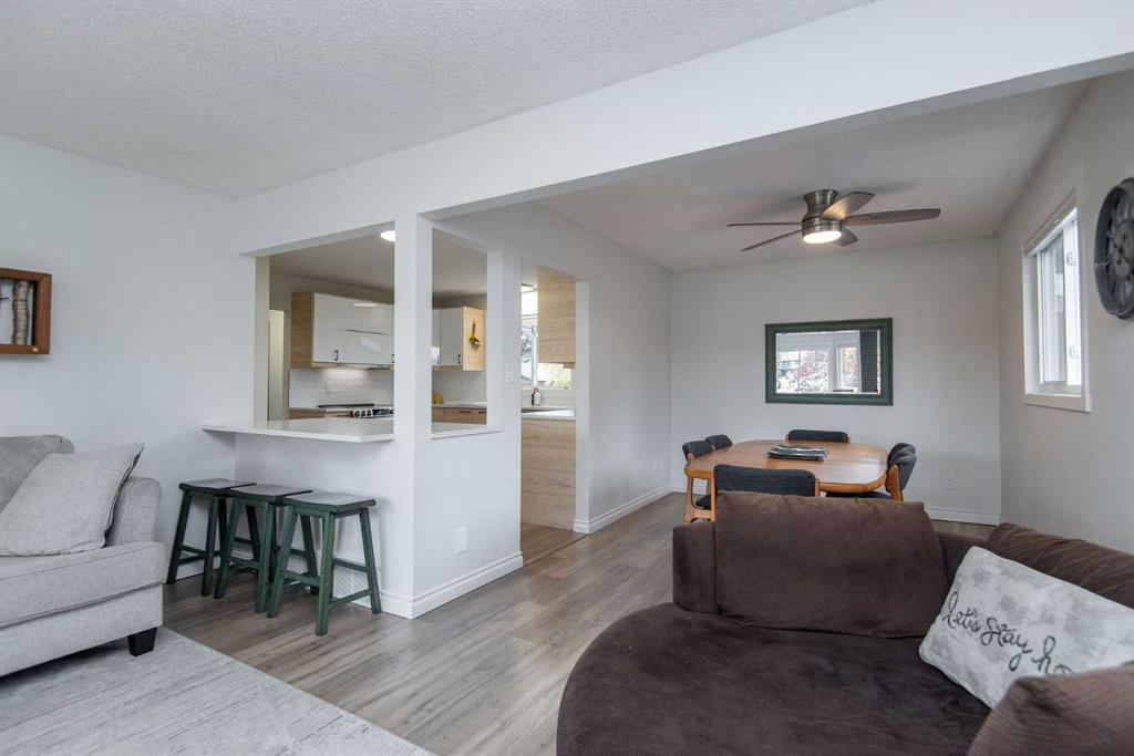 Picture for 34 Wright Avenue  https://www.cirrealty.ca/reb/cara/2/A2266682_14.jpg