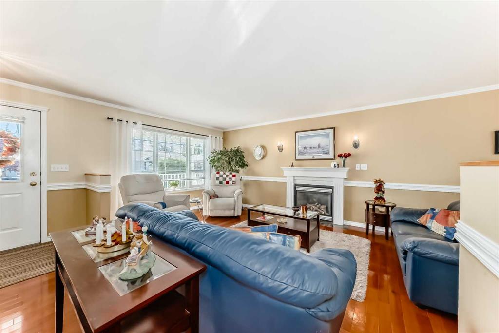 Picture for 4514 54A Ave Cres   https://www.cirrealty.ca/reb/cara/2/A2266872_11.jpg