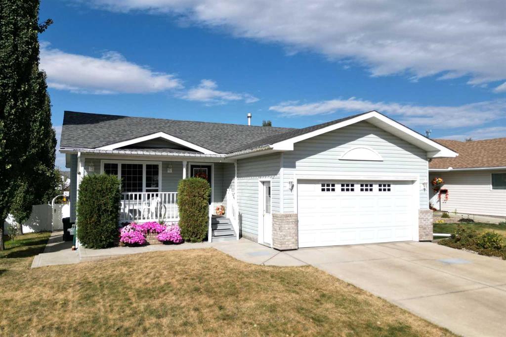 Picture for 4514 54A Ave Cres   Picture for 4514 54A Ave Cres