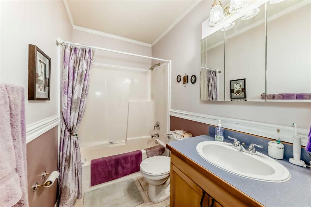 Picture for 4514 54A Ave Cres   https://www.cirrealty.ca/reb/cara/2/A2266872_23.jpg
