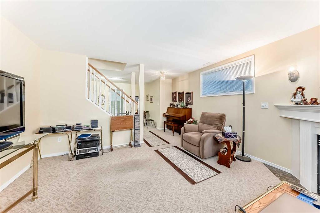 Picture for 4514 54A Ave Cres   https://www.cirrealty.ca/reb/cara/2/A2266872_31.jpg